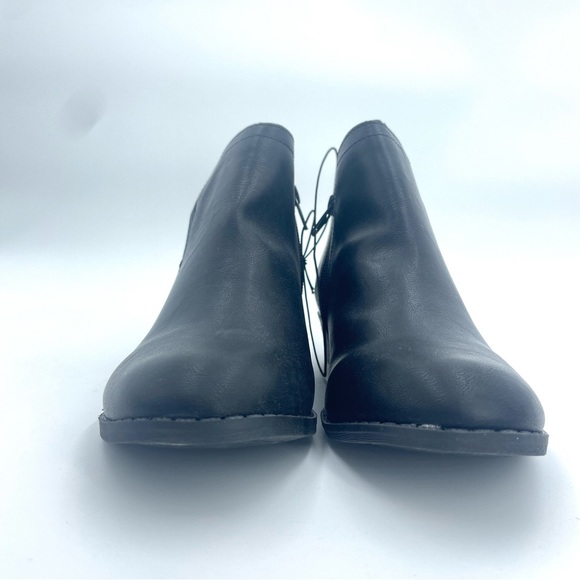 American Rag Womens Cadee Almond Toe Ankle Black PU Leather Boots Size 7M - Picture 9 of 14